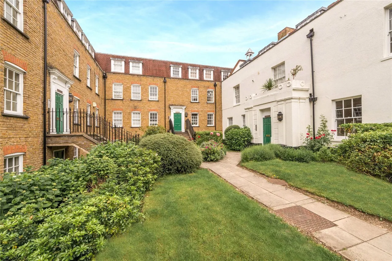 Stapleton Hall Road, Finsbury Park, N4, photo 13