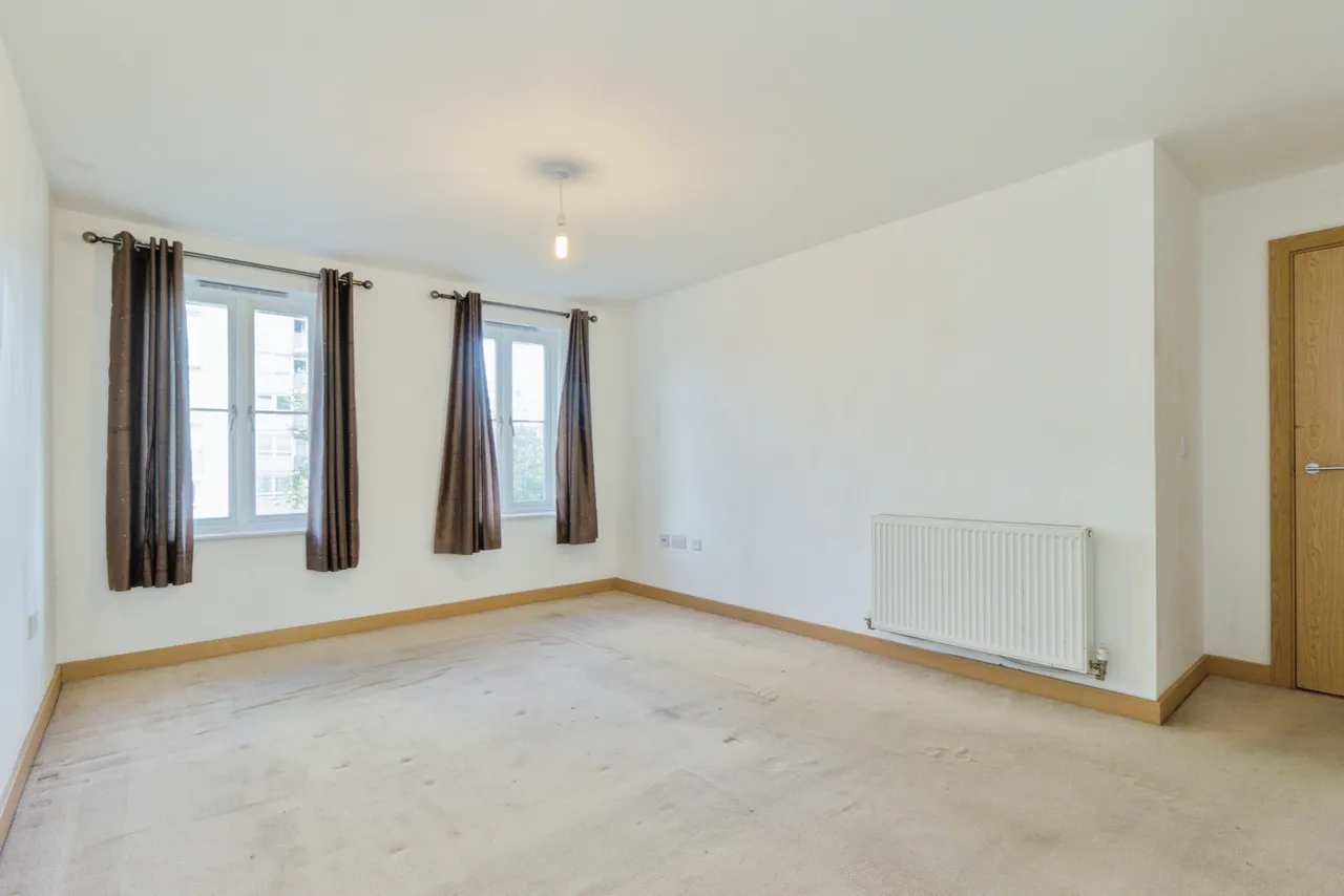 Well Hall Road, SE9, photo 10