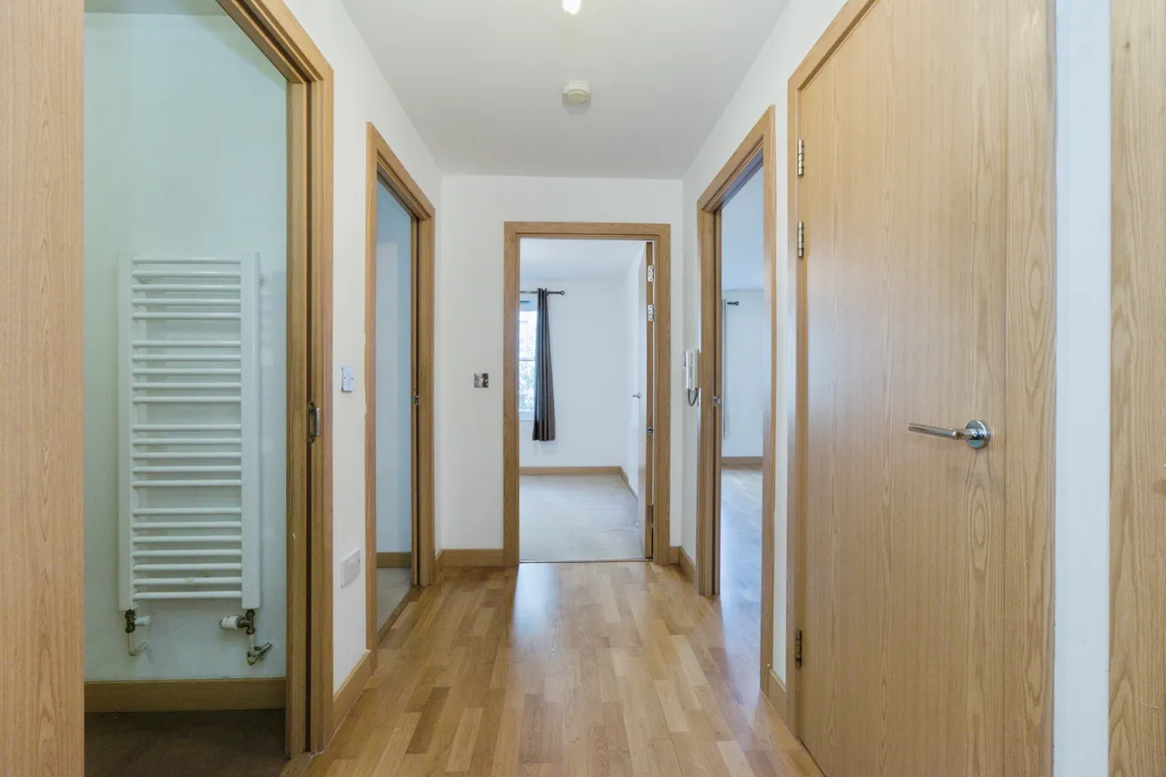 Well Hall Road, SE9, photo 9
