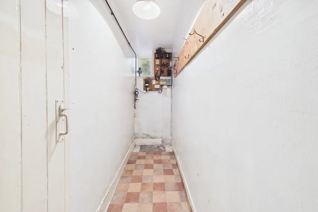 Upper Oak Street, Windermere, LA23, photo 13