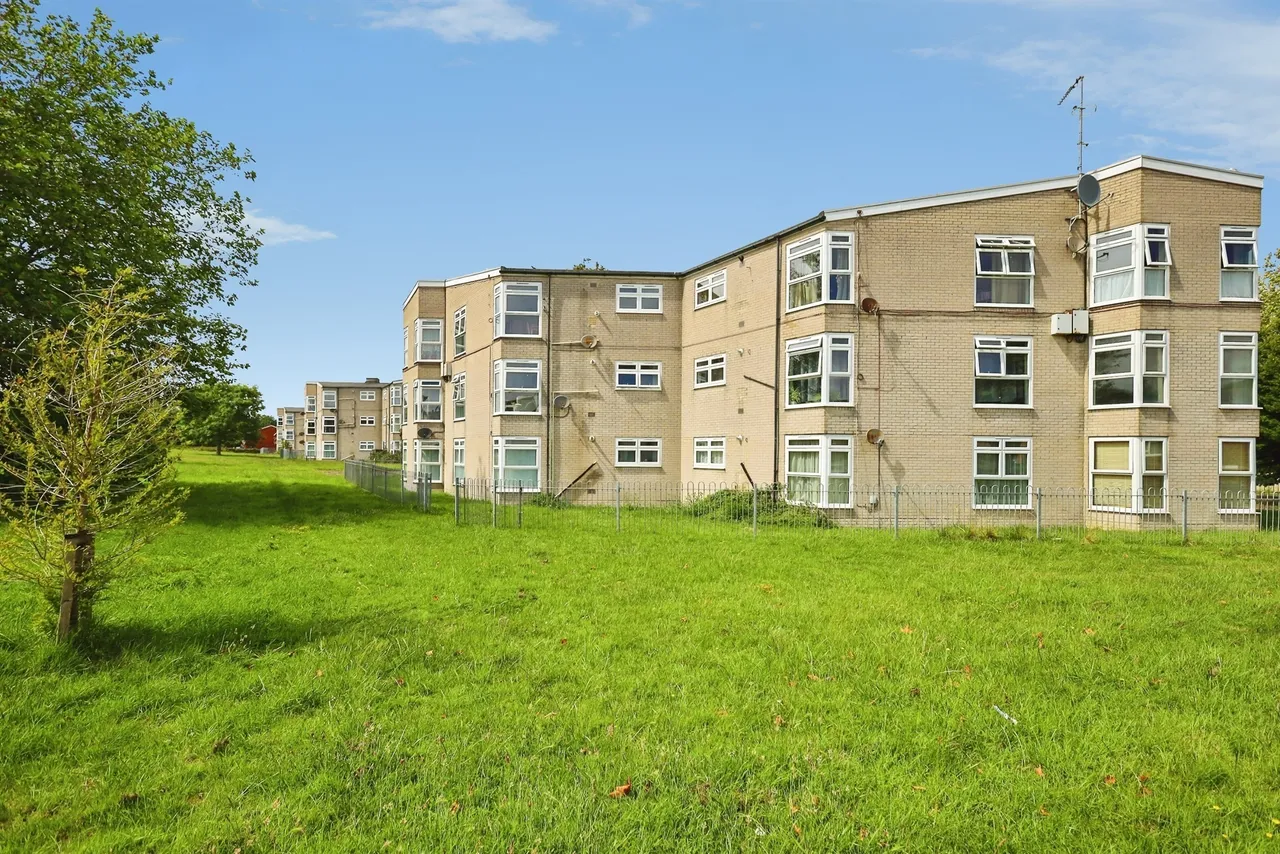 1 bed flat for sale — Holly Place, Eastbourne