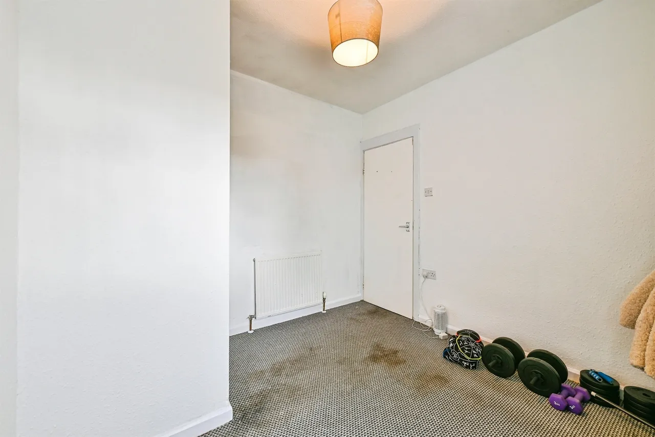 Broxtowe Lane, Nottingham, NG8, photo 12