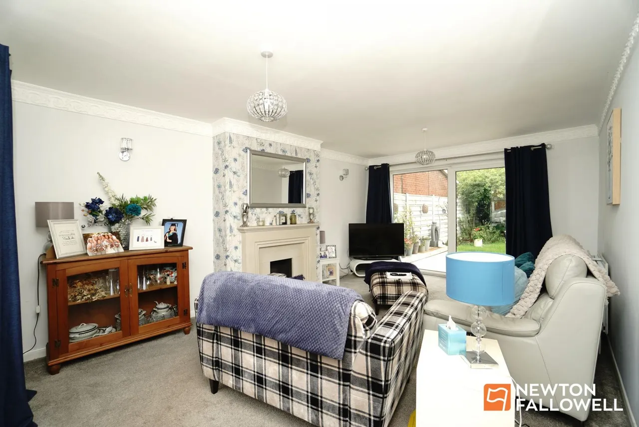 De Verdun Avenue, Belton, LE12, photo 10