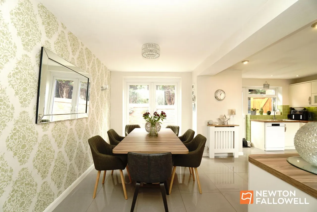 De Verdun Avenue, Belton, LE12, photo 4