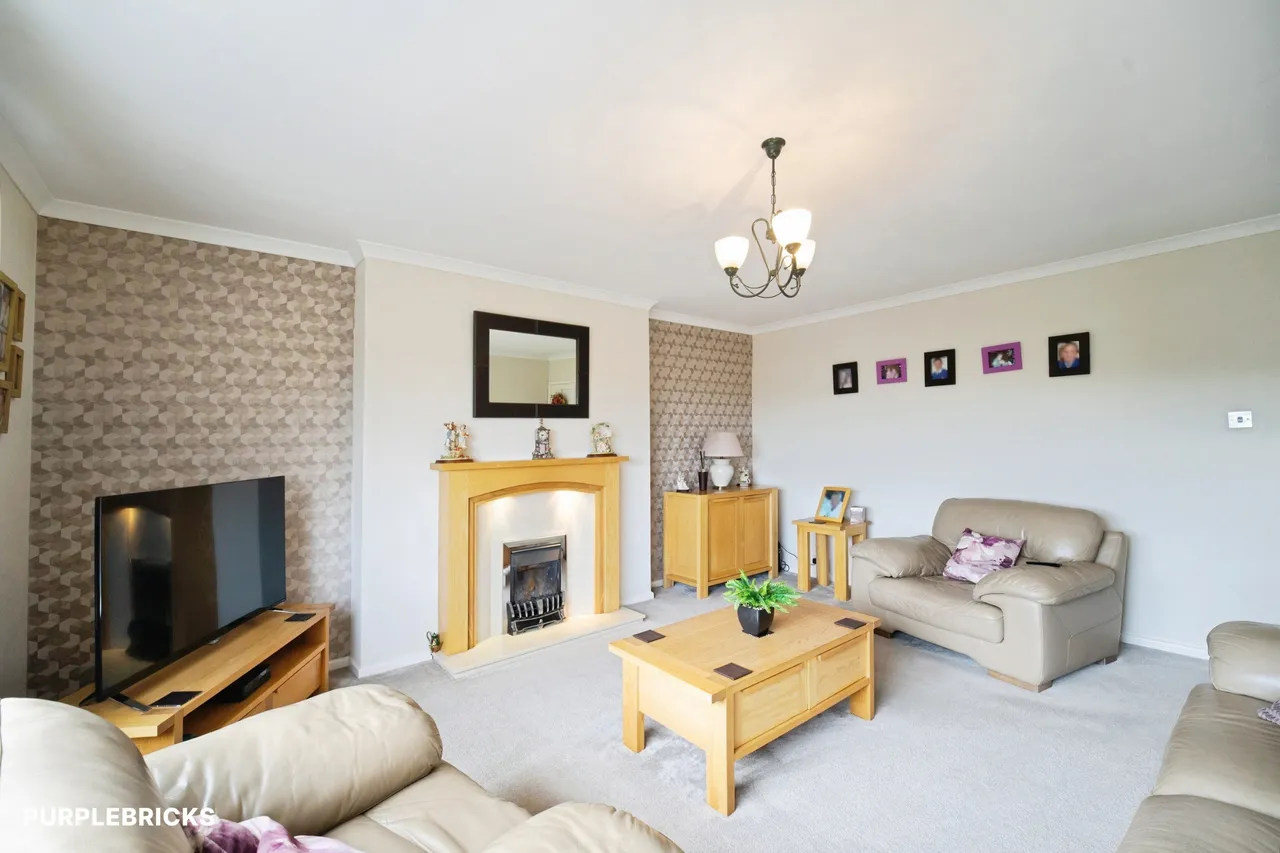 Hillcrest Road, Bradford, BD13, photo 11