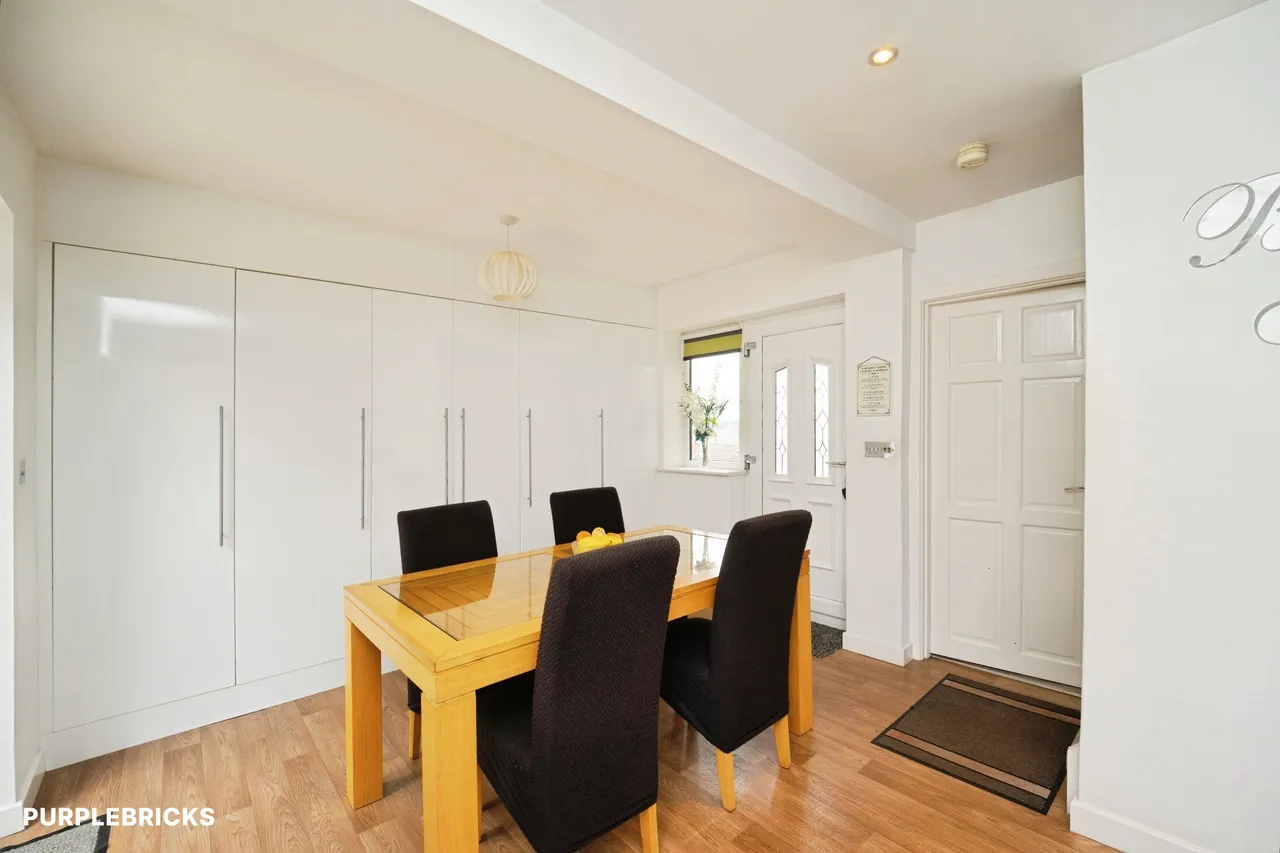 Hillcrest Road, Bradford, BD13, photo 9