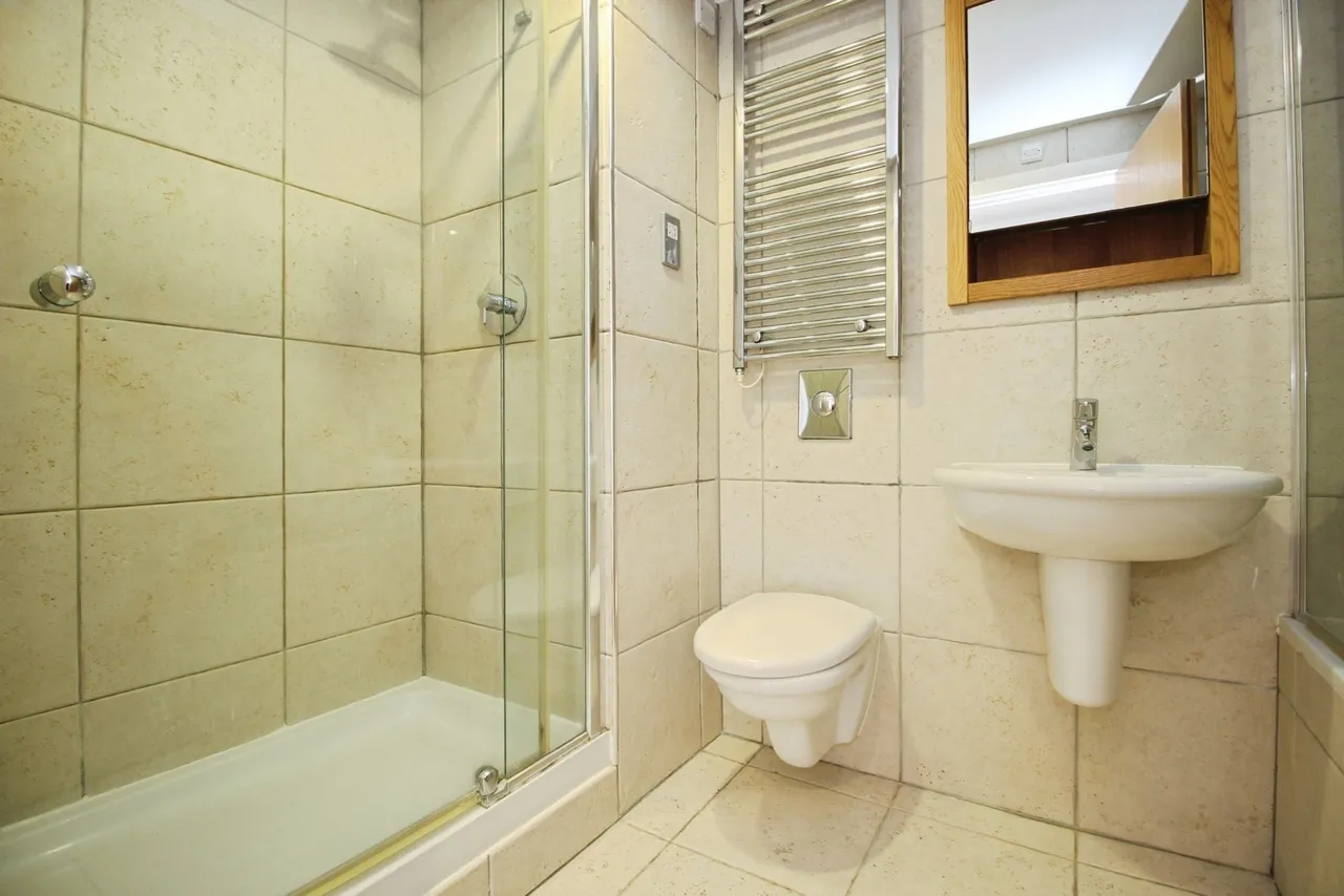 Armouries Way, Leeds, LS10, photo 9