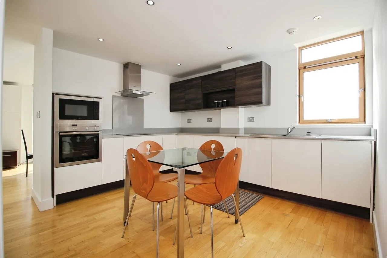 Armouries Way, Leeds, LS10, photo 5