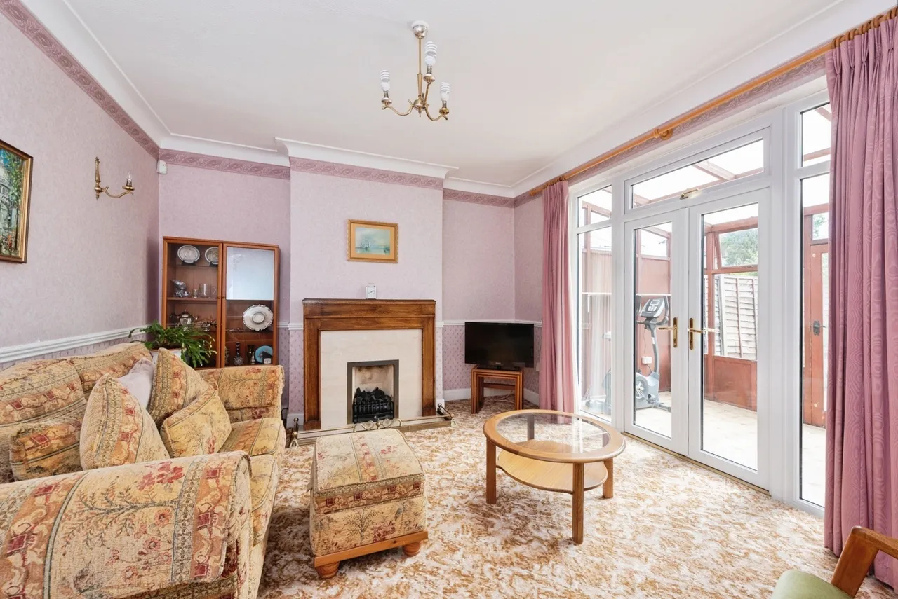 The Manor Drive, Worcester Park, KT4, photo 9