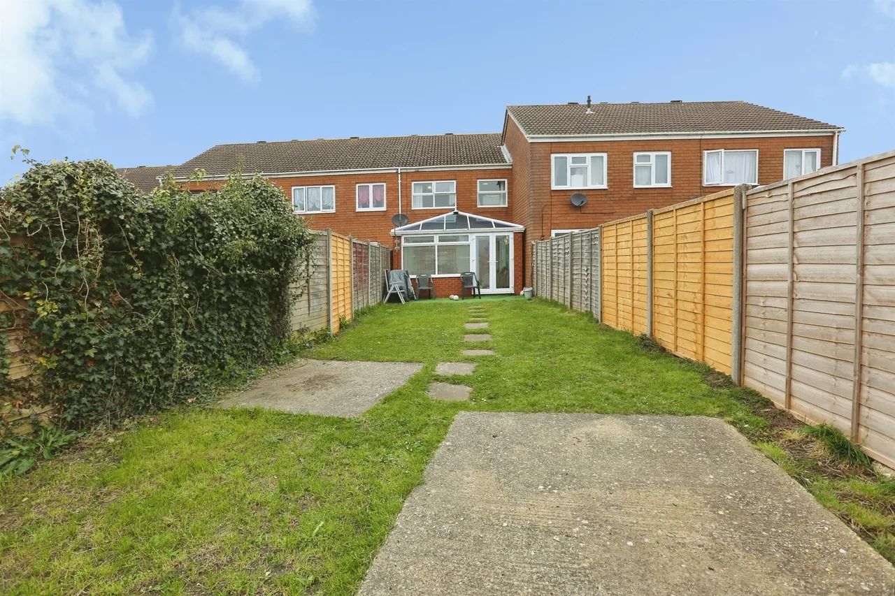 Vian Close, Gosport, PO13, photo 10
