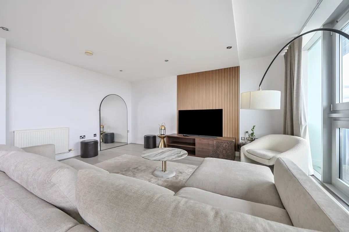 Kingsway London, N12, photo 3