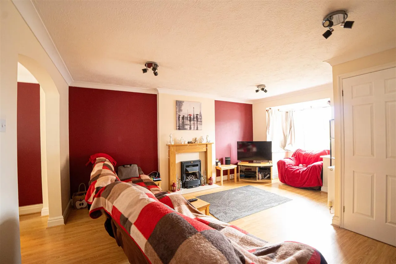 Chalvington Drive, St. Leonards-On-Sea, photo 4