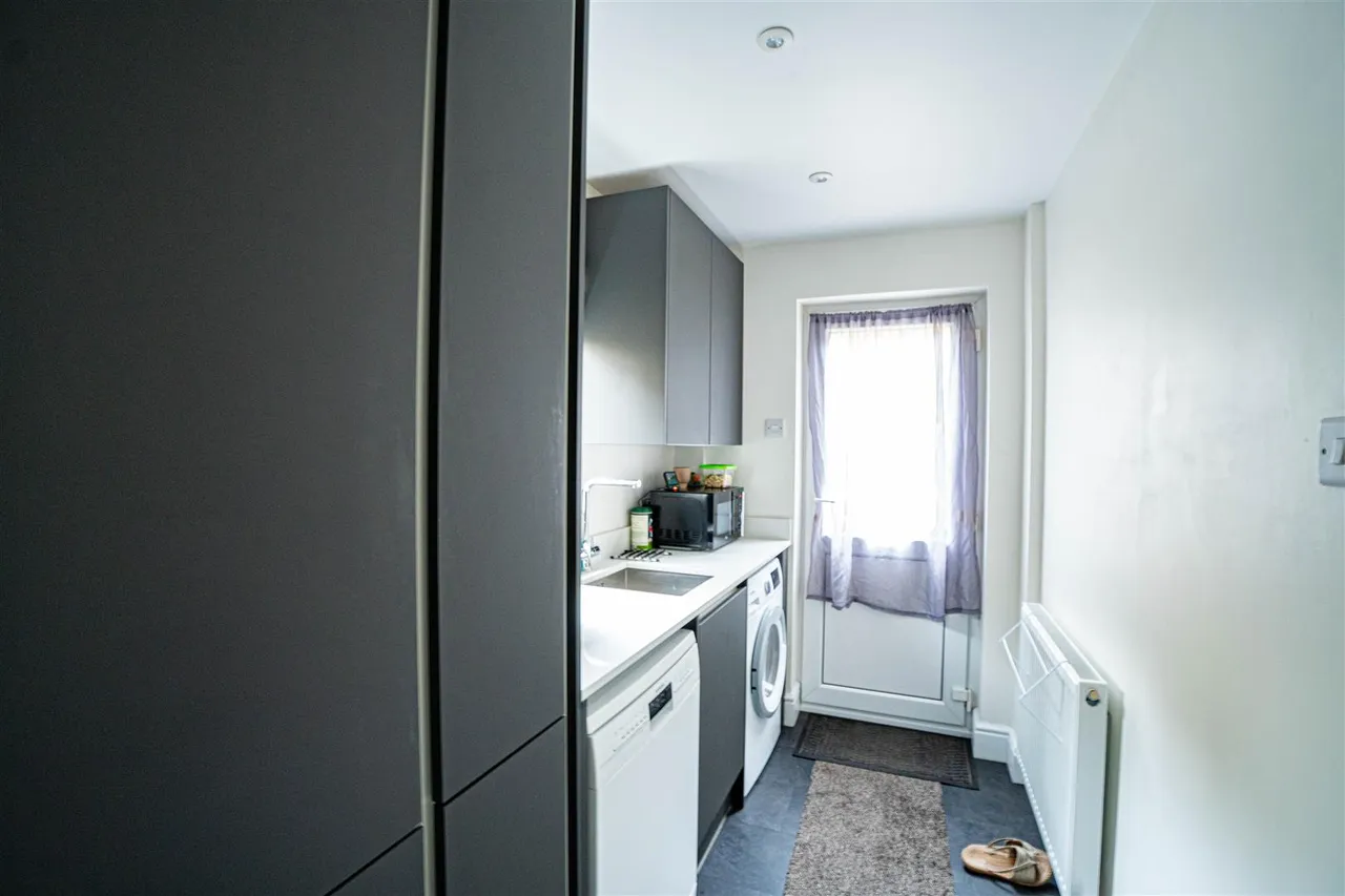 Chalvington Drive, St. Leonards-On-Sea, photo 25