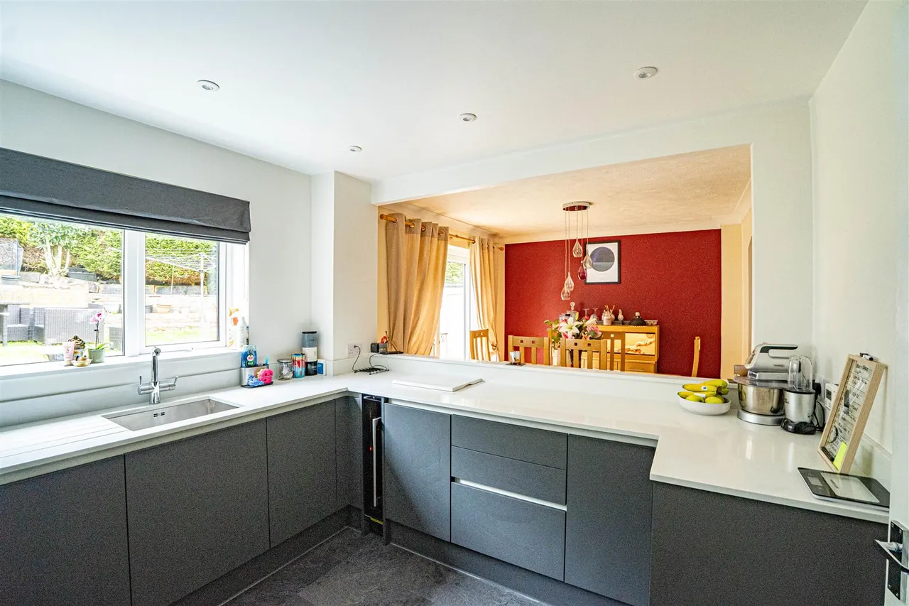 Chalvington Drive, St. Leonards-On-Sea, photo 6