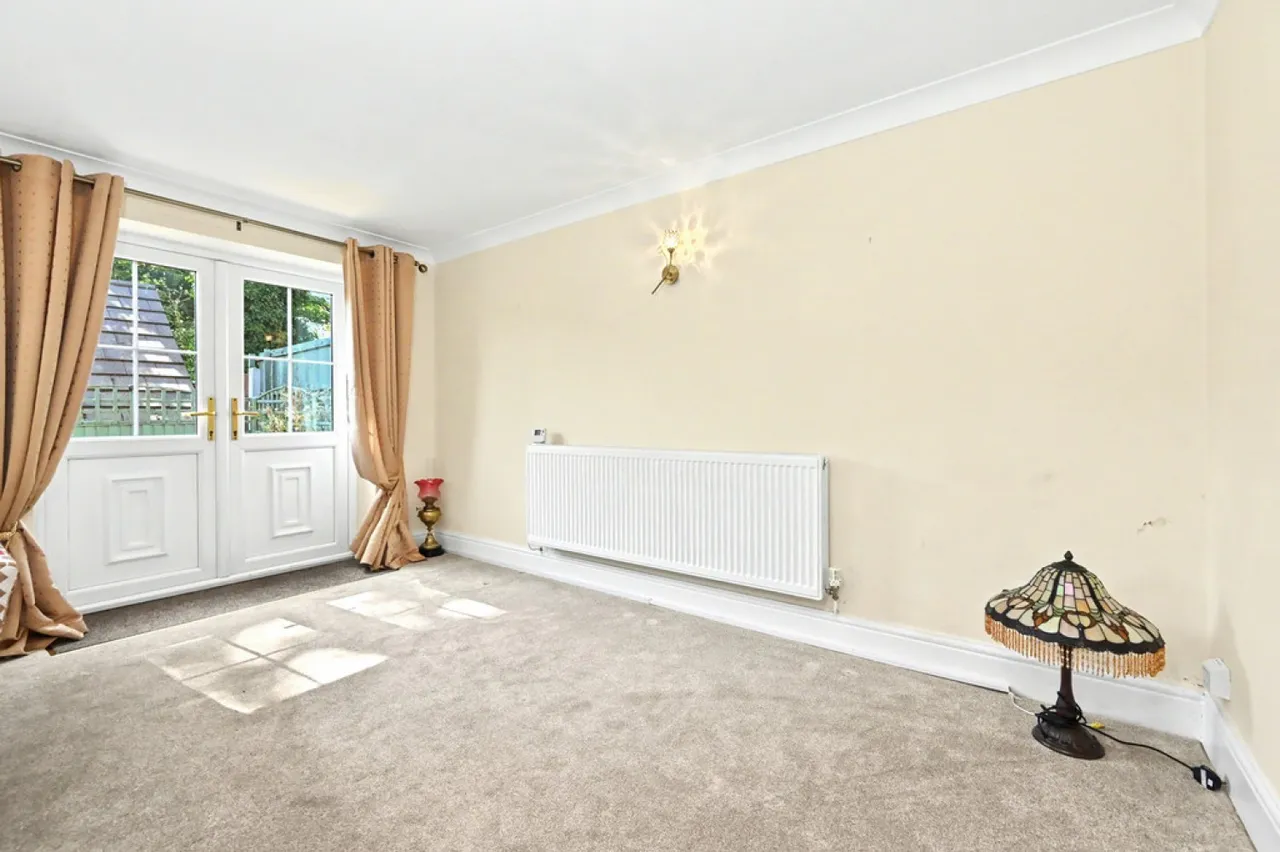 The Bridle Path, Newcastle, ST5, photo 9