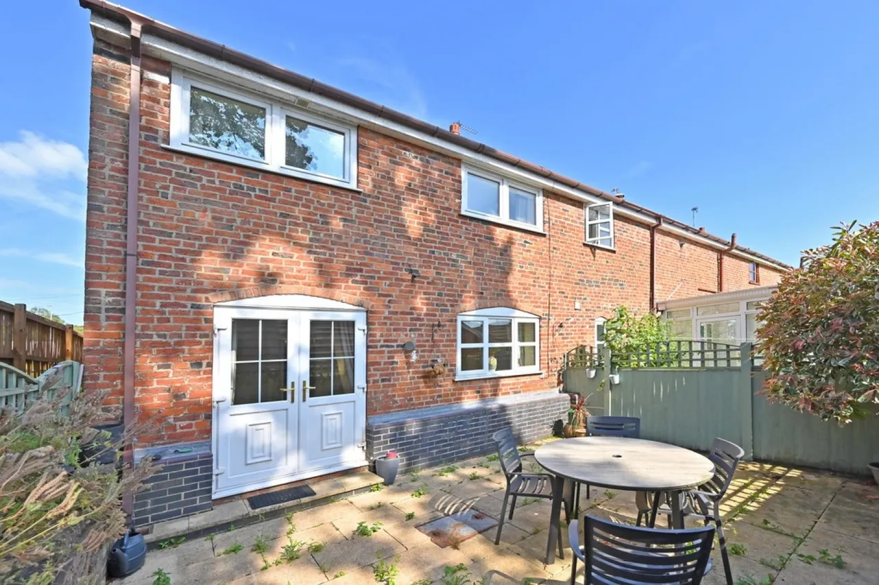 The Bridle Path, Newcastle, ST5, photo 26