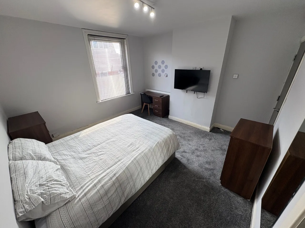 Thornville Road, Hyde Park, LS6, photo 6