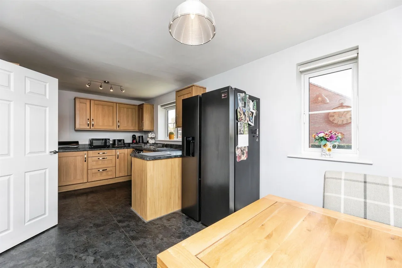 Daisy Hill, Morley, LS27, photo 4