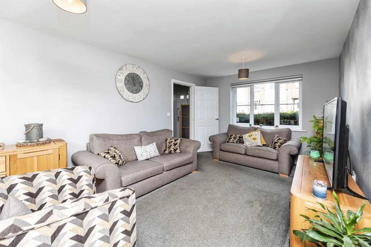 Daisy Hill, Morley, LS27, photo 5