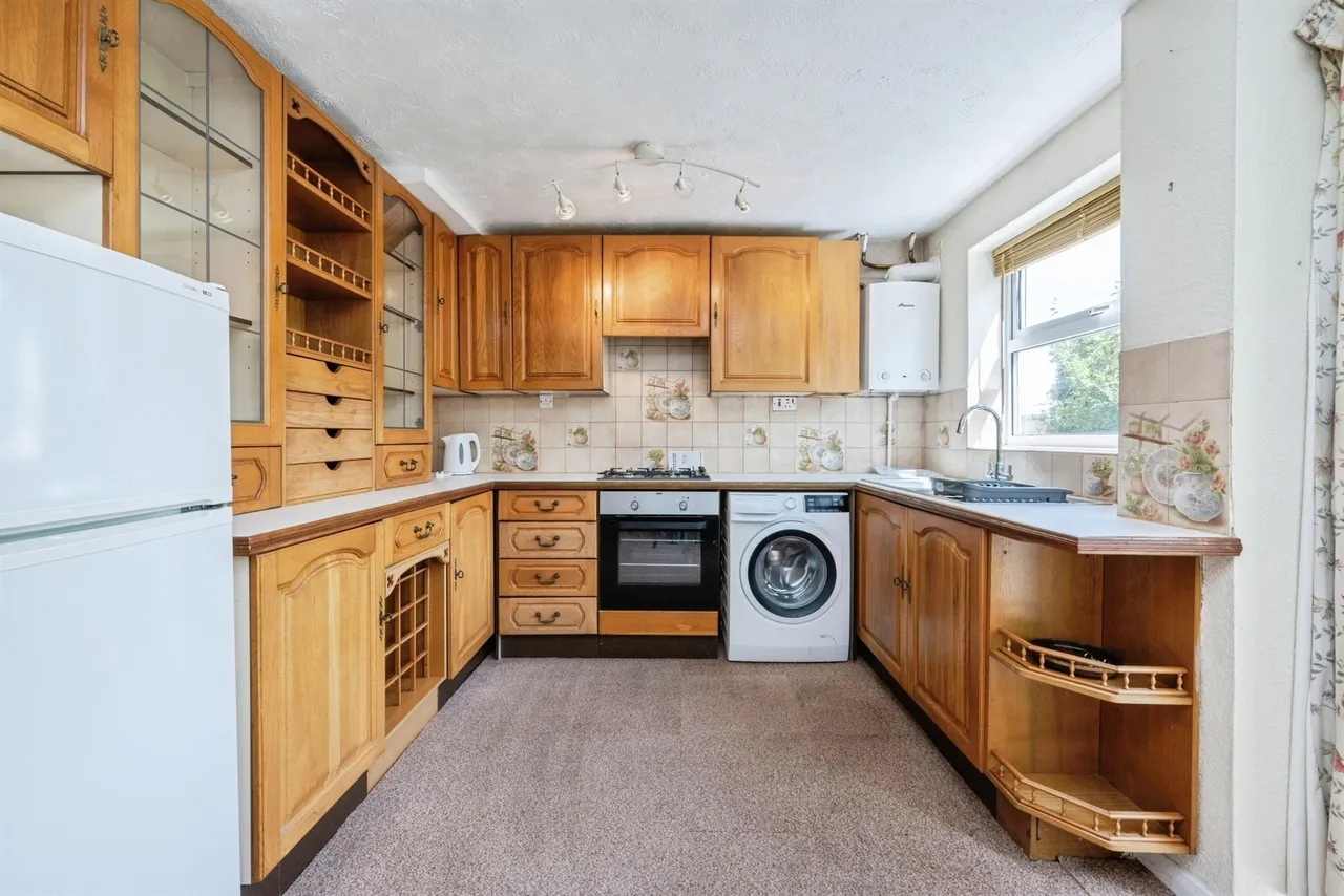 Mercury Way, Leighton Buzzard, LU7, photo 3