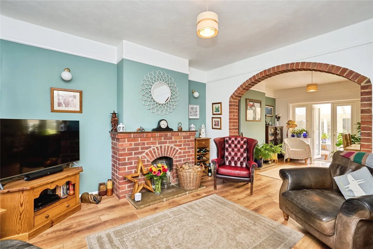 Place Road, Cowes, PO31, photo 6