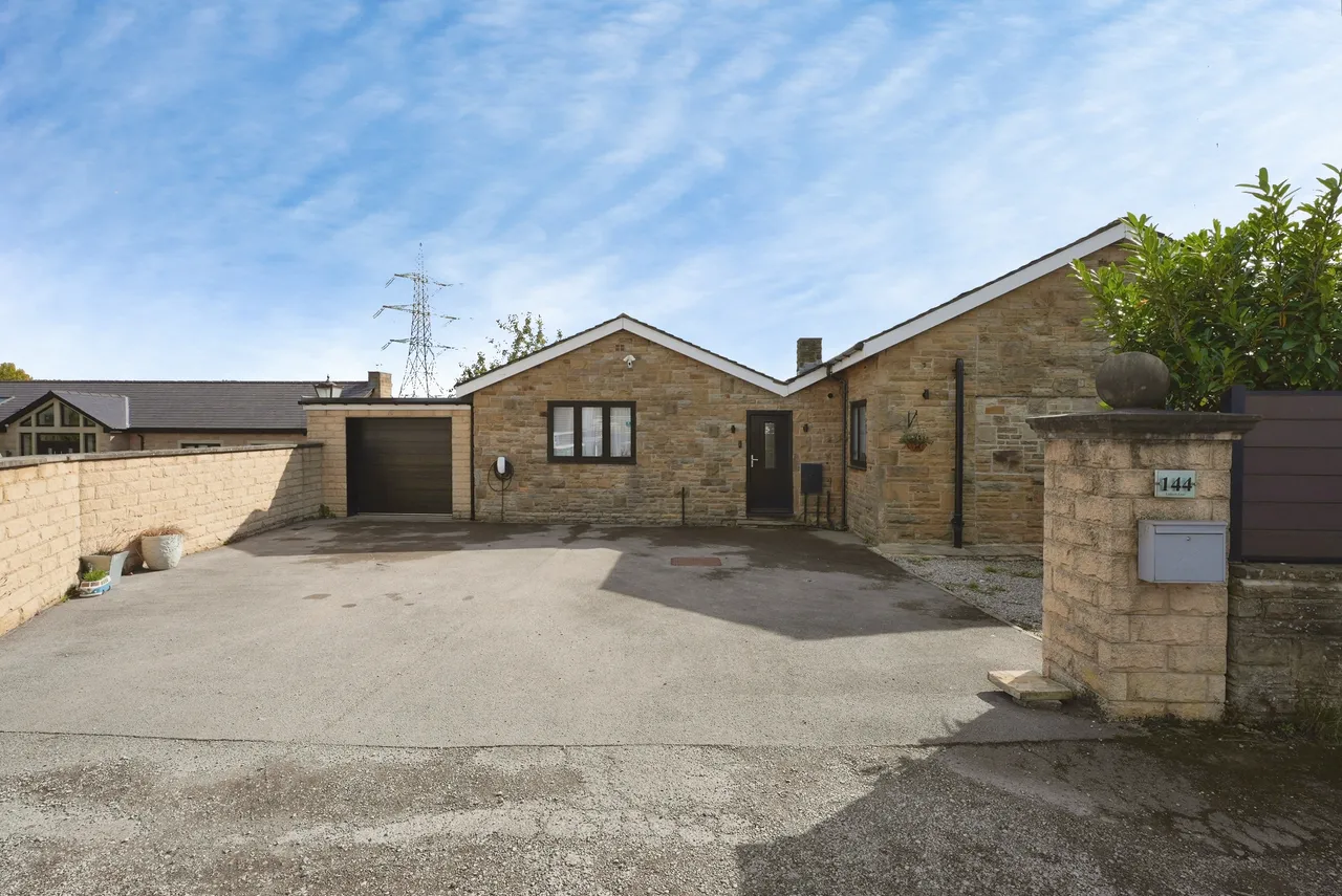 Latham Lane, Cleckheaton, BD19, photo 49