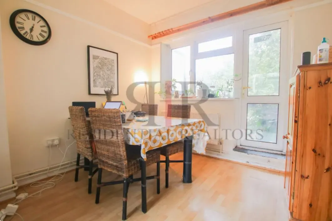 4 bed flat to rent, New Kent Road, SE1