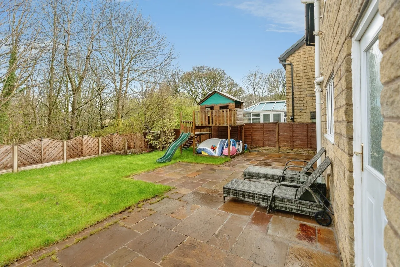 Loxley Gardens, Burnley, Lancashire, BB12, photo 17