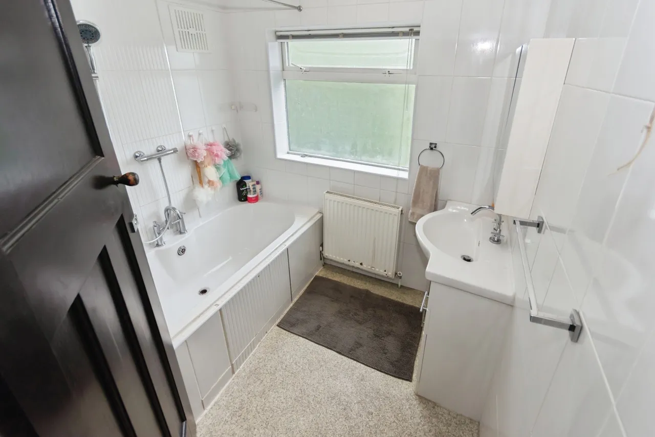 Barn Lane, Solihull, West Midlands, B92, photo 15