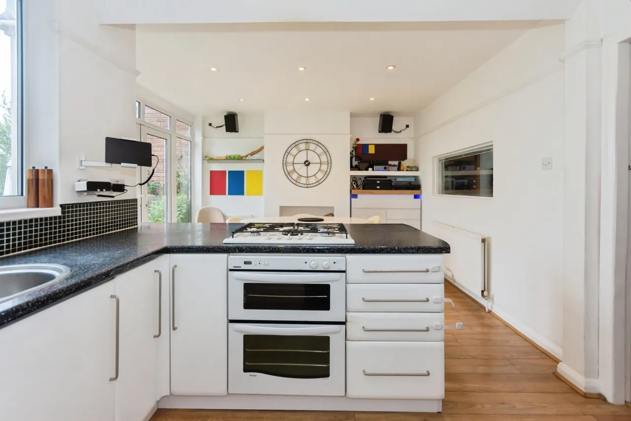 Barn Lane, Solihull, West Midlands, B92, photo 6
