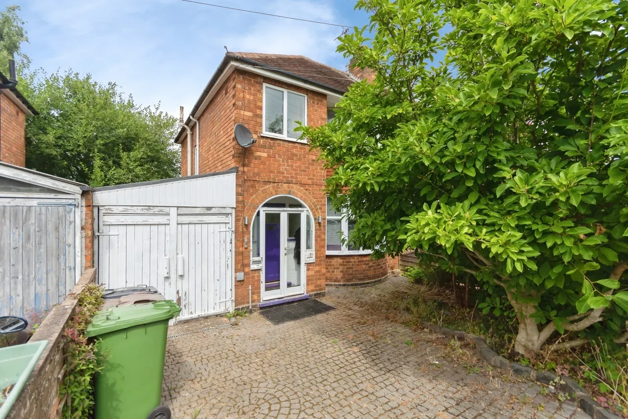 3 bed house for sale — Barn Lane, Solihull, West Midlands, B92