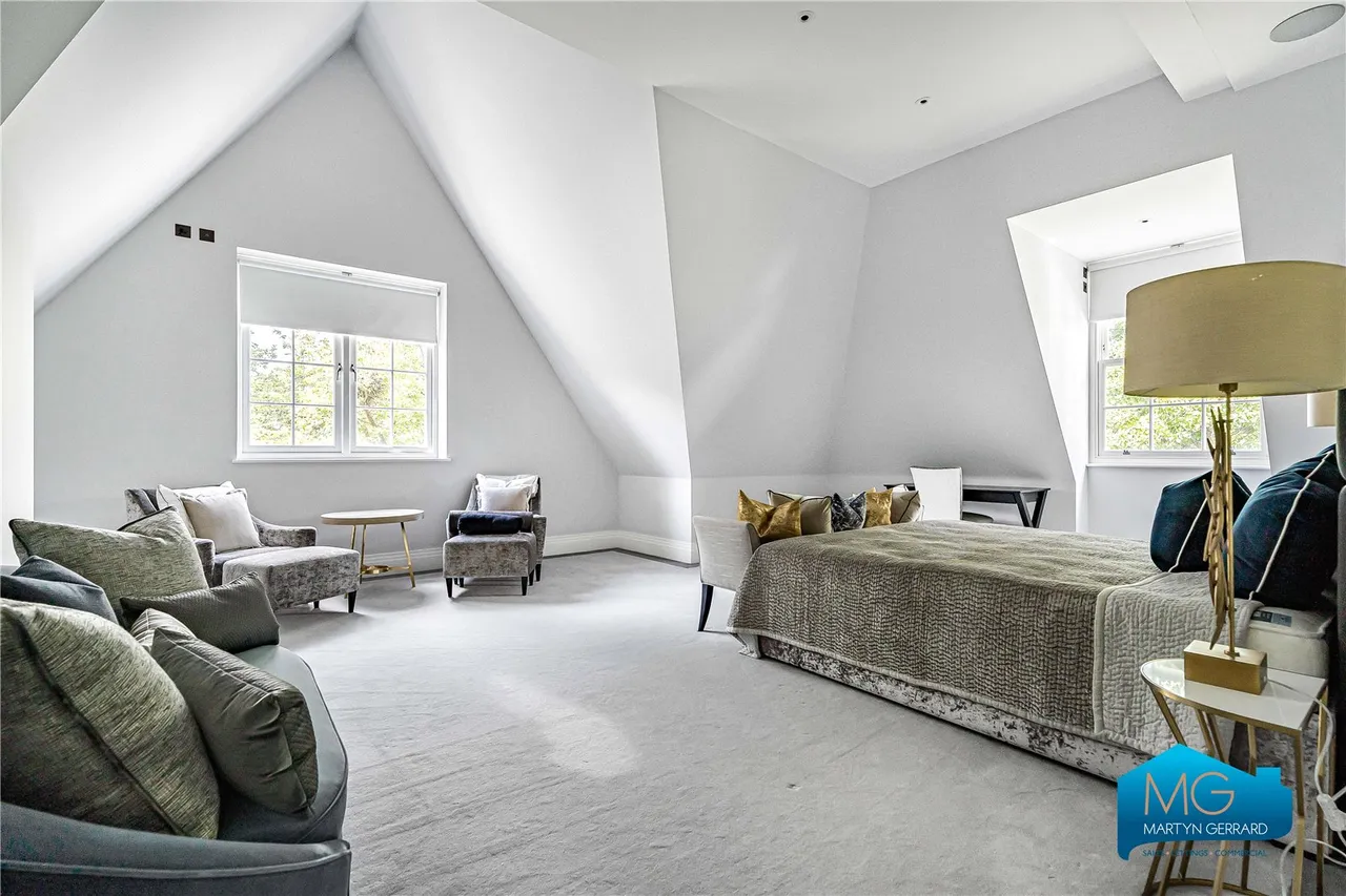 The Bishops Avenue, London, N2, photo 28