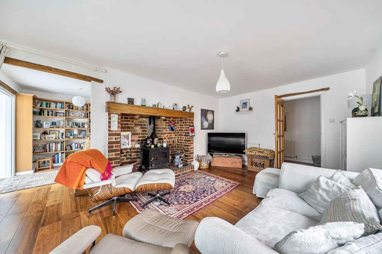 Tudor Village, Storrington, RH20, photo 5