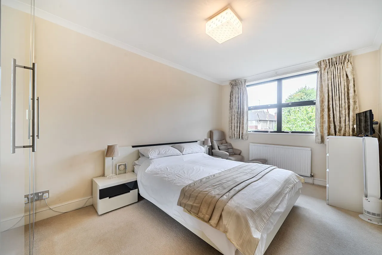 Barnet, EN5, photo 2