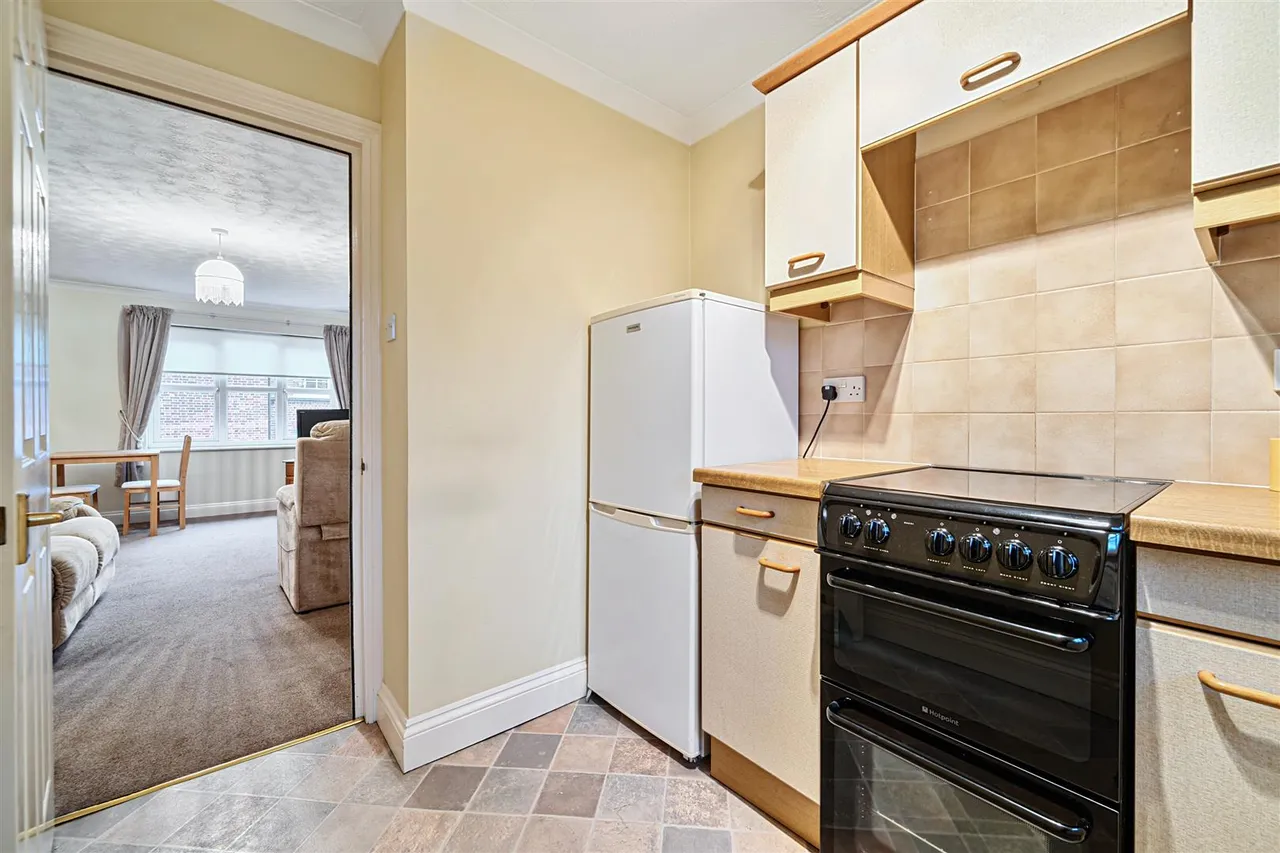 Burghfield Road, Reading, RG30, photo 9