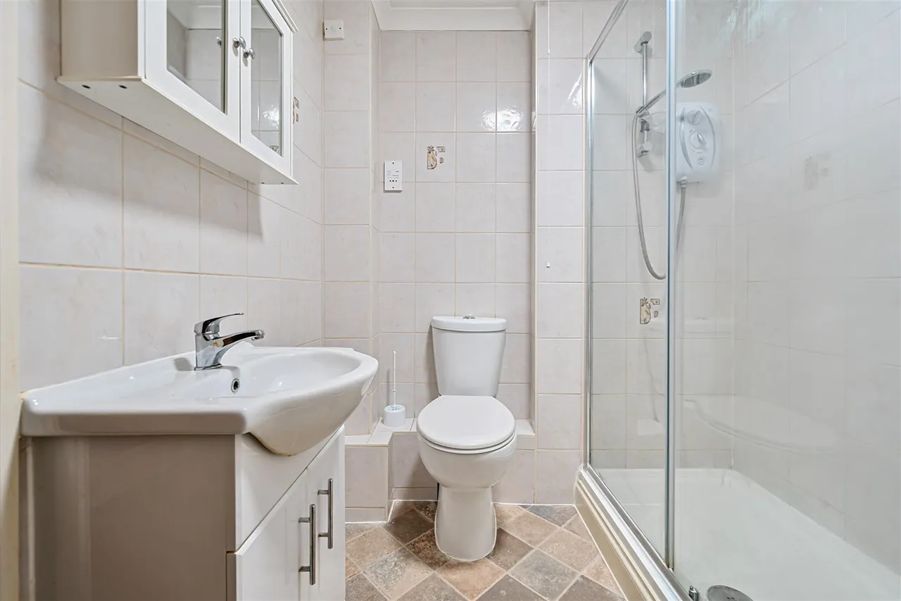 Burghfield Road, Reading, RG30, photo 13