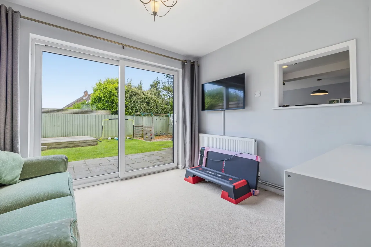 Eastland Close, West Cross, SA3, photo 12