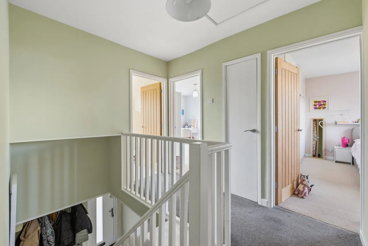 Eastland Close, West Cross, SA3, photo 15