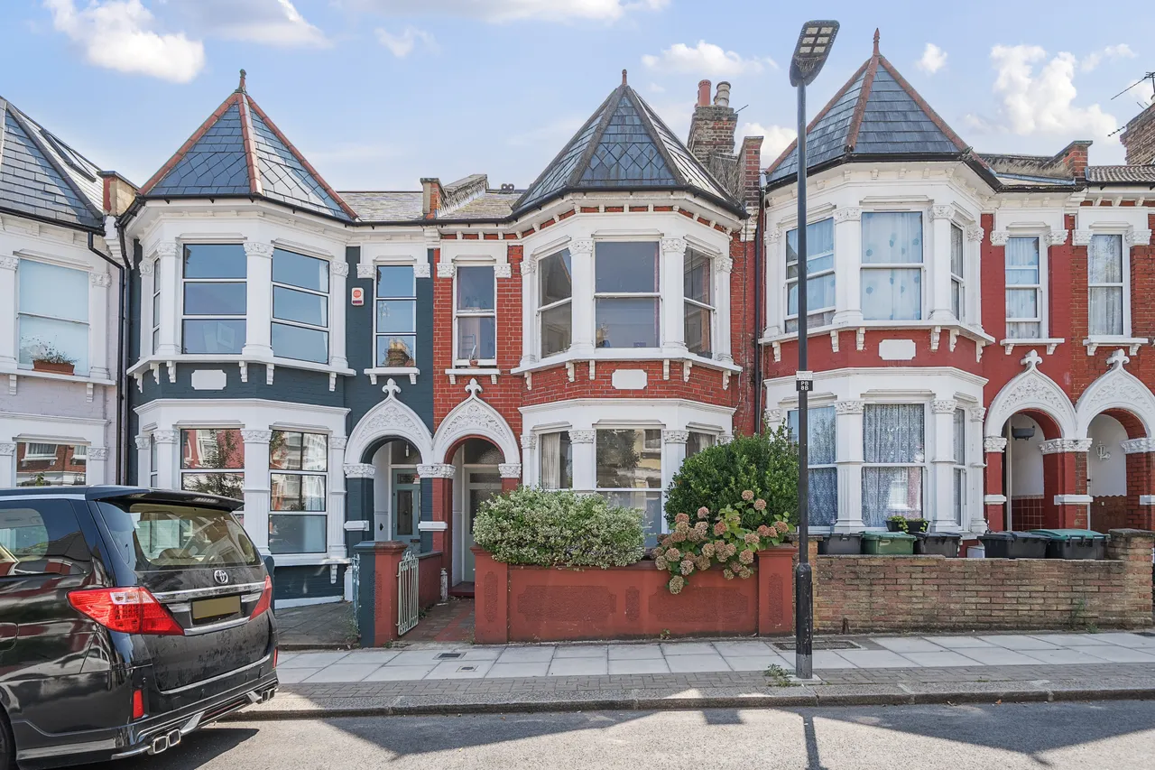 3 bed house for sale — Pemberton Road, London, N4