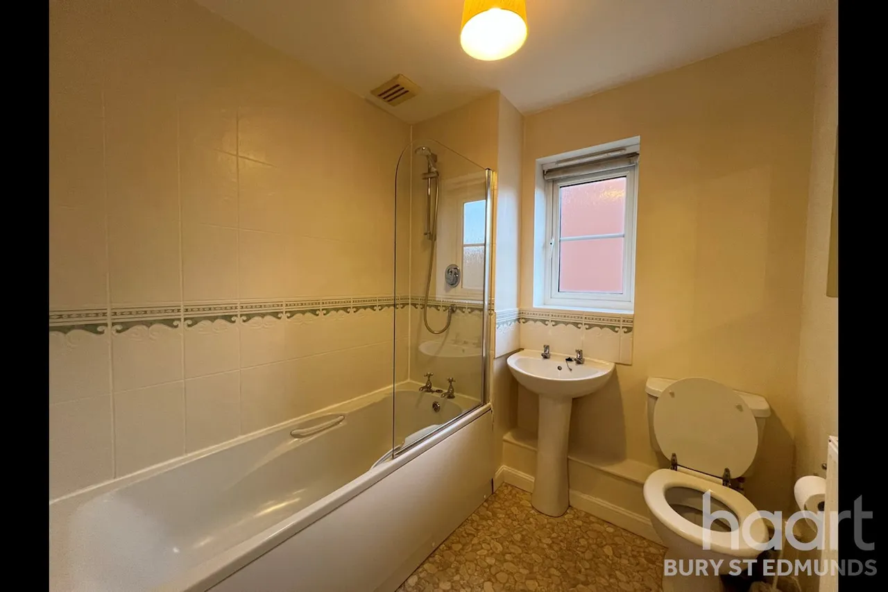 Liberty Close, IP32, photo 6