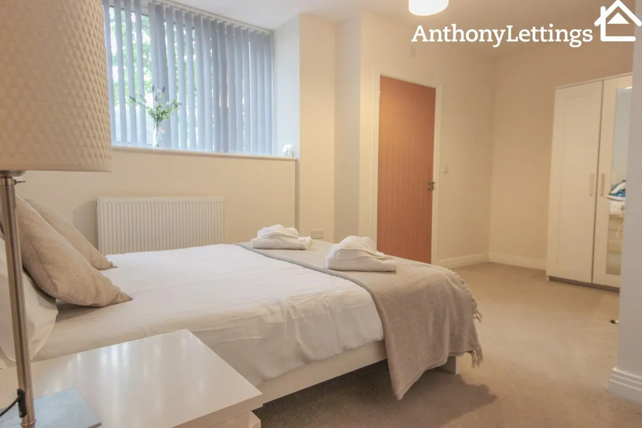 Skyline House Swingate, Stevenage, SG1, photo 4