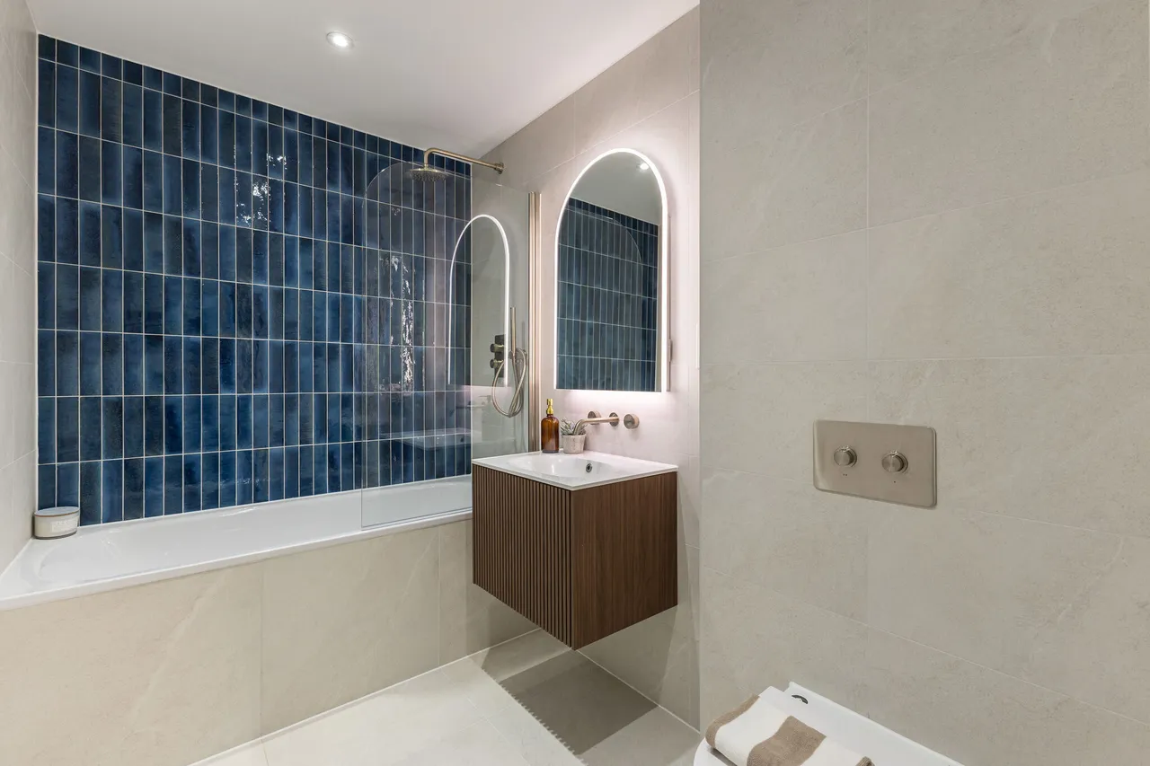 Page House, East Street, Epsom, KT17, photo 6