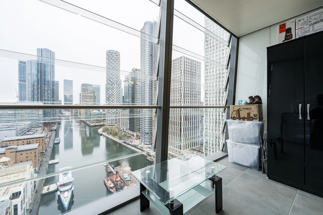 Flat 1701, Dollar Bay Point, 3 Dollar Bay Place, London, photo 2