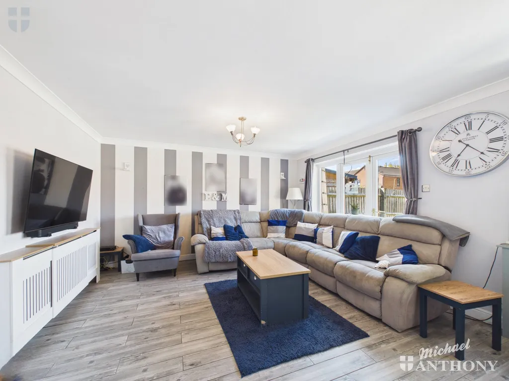 Tamar Close, Aylesbury, HP21 9HG, photo 13