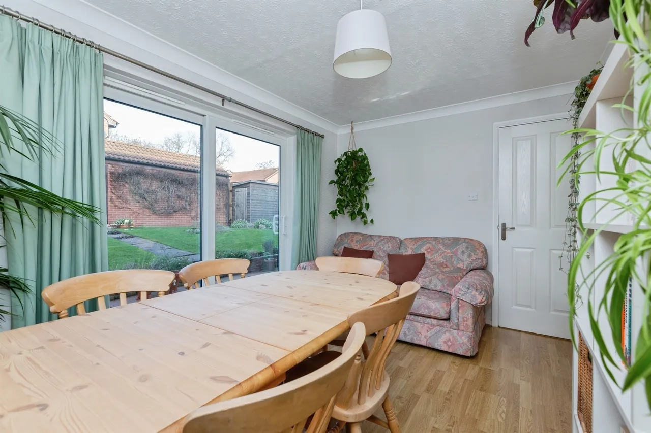 Hewes Close, Glen Parva, LE2, photo 8
