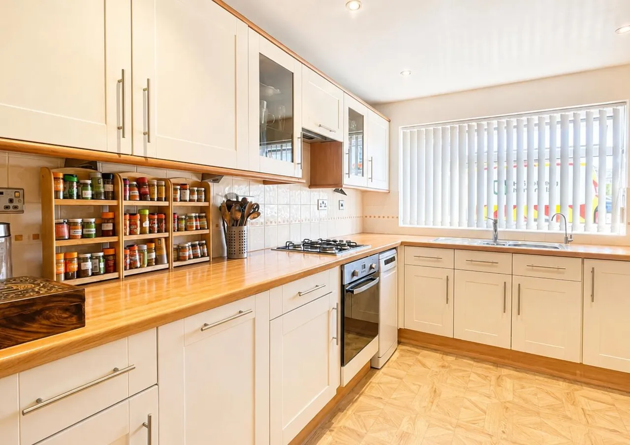 Wyville Road Frome, Somerset BA11 2BT, photo 12