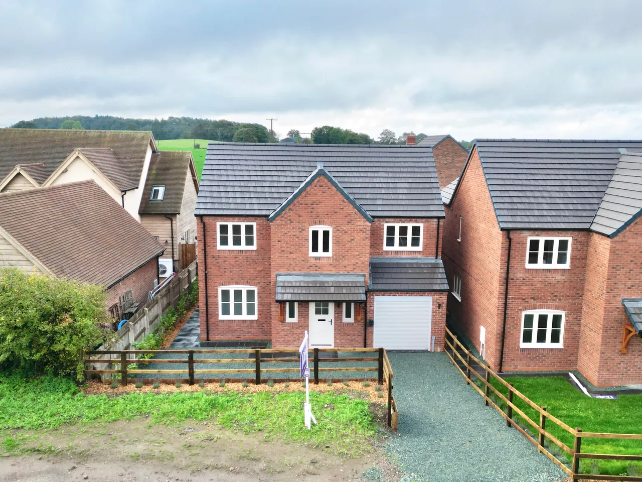4 bed house for sale, Stafford Road, Woodseaves, ST20
