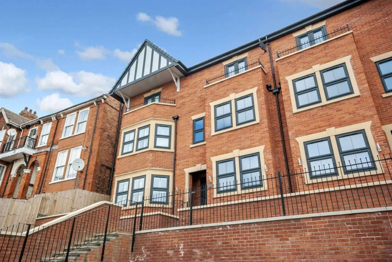 4 bed house to rent — Yarborough Road, Lincoln