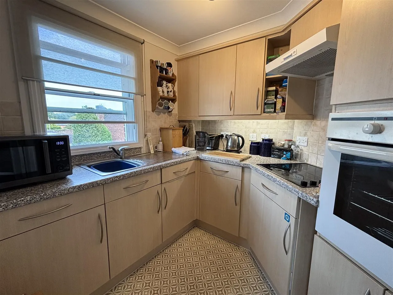New Park Street, Devizes, SN10, photo 7