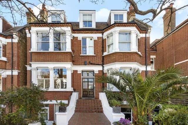 Kings Road, Richmond, TW10, photo 9